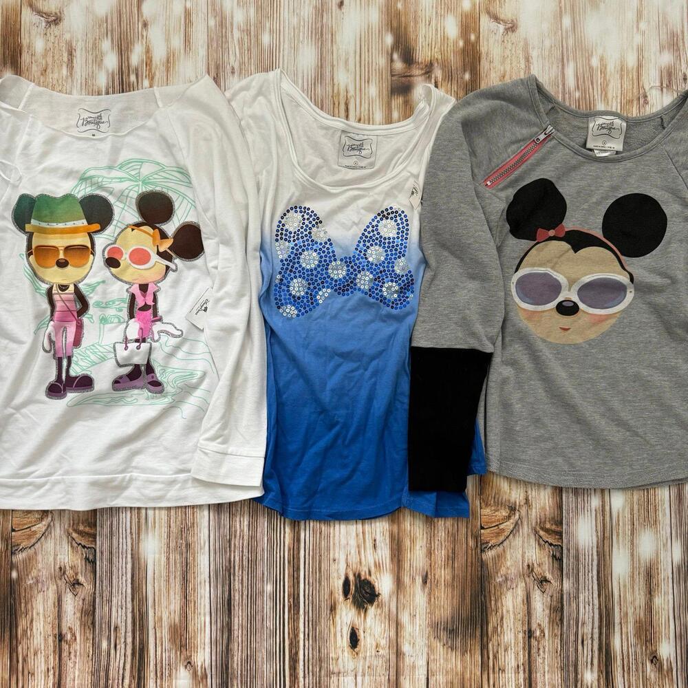 Disney Parks Boutique Lot Size Women Large Long Sleeve Tops Mickey Minnie Mouse